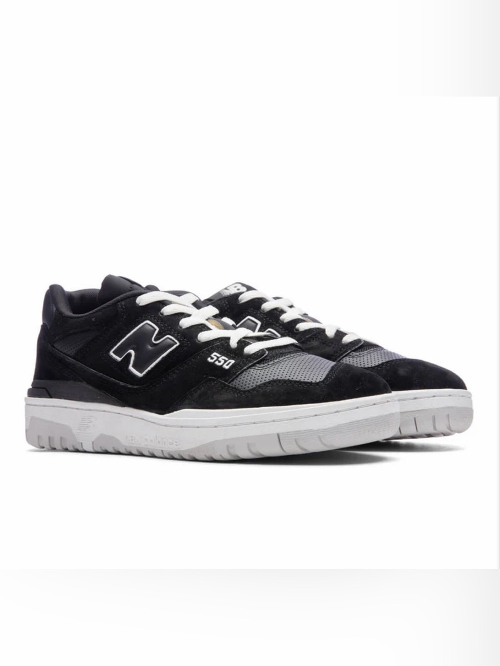 New Balance Men's Black & White 550